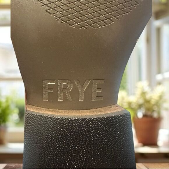 FRYE Nataly Western Leather Inside Zip Tall Cognac - Picture 10 of 12